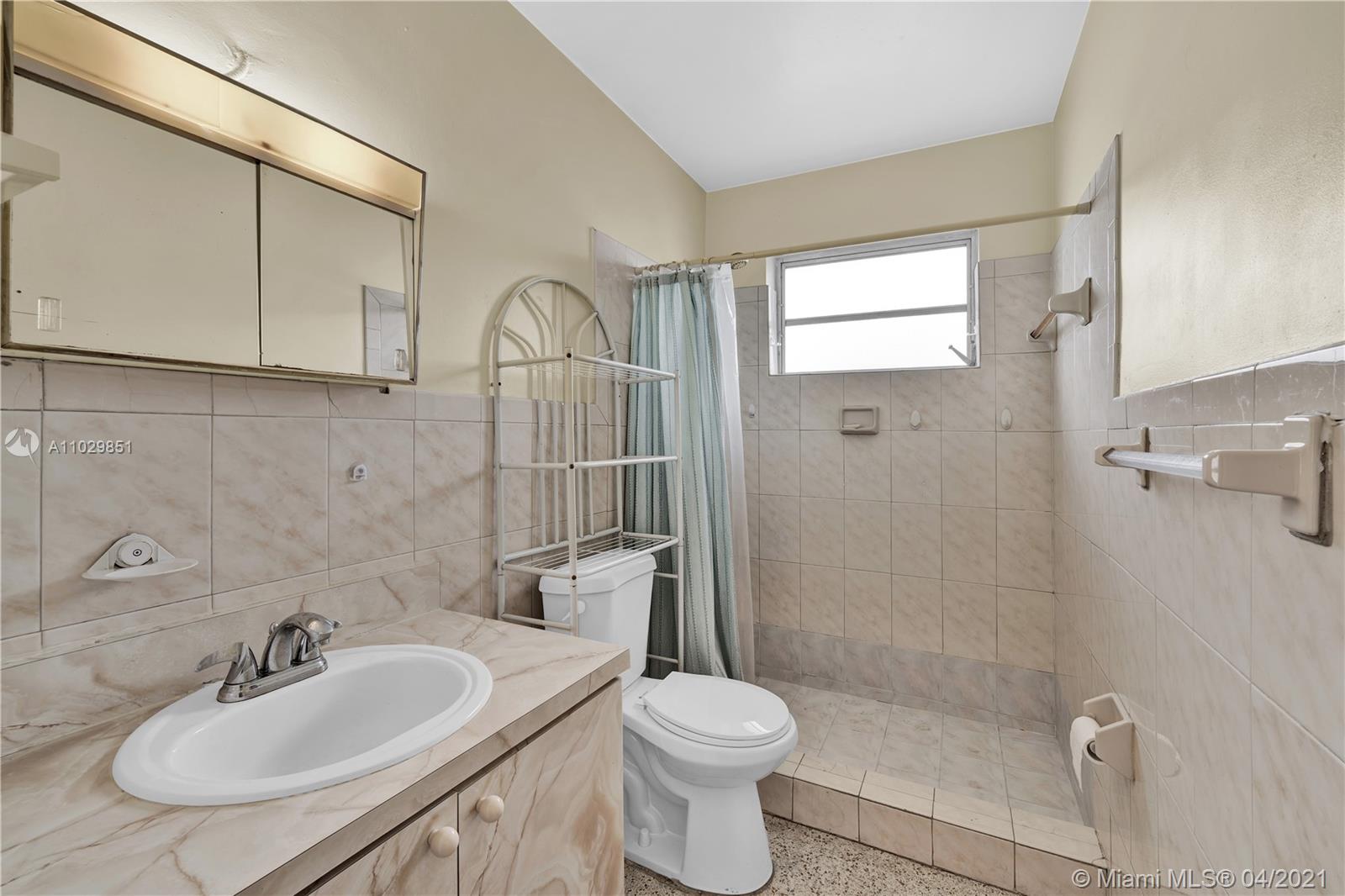 See details / 2280 sq. ft. $ 2021-04-19 0 Photo