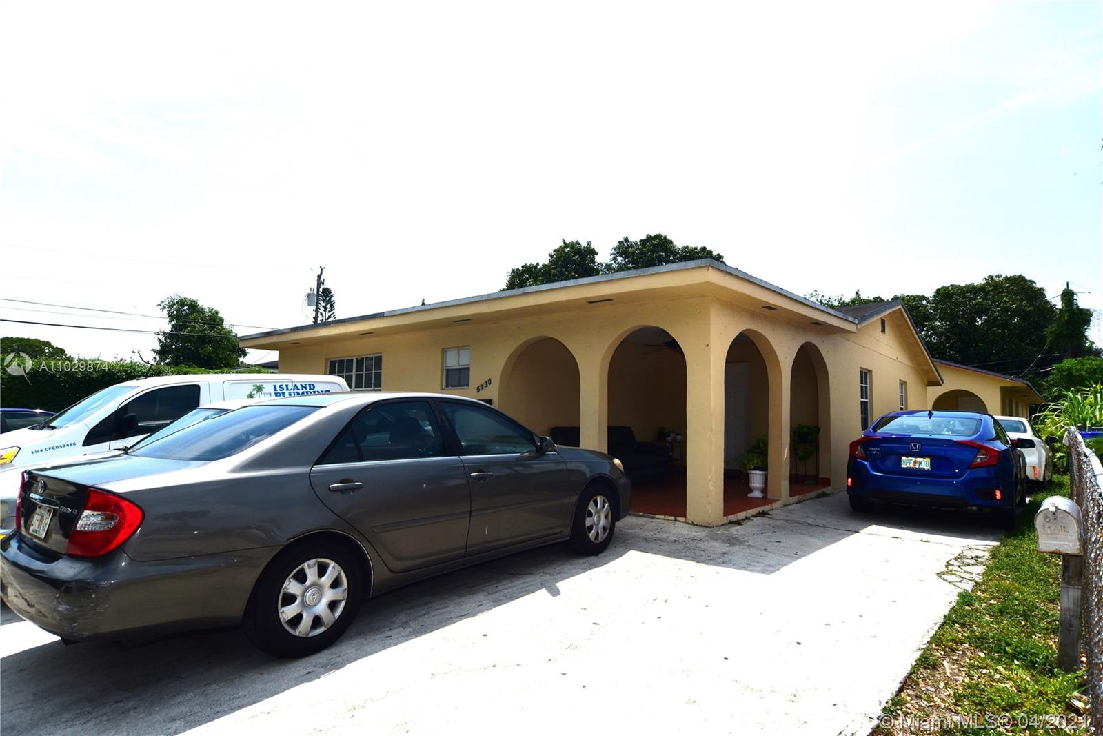 See details / 2666 sq. ft. $ 2021-04-19 0 Photo