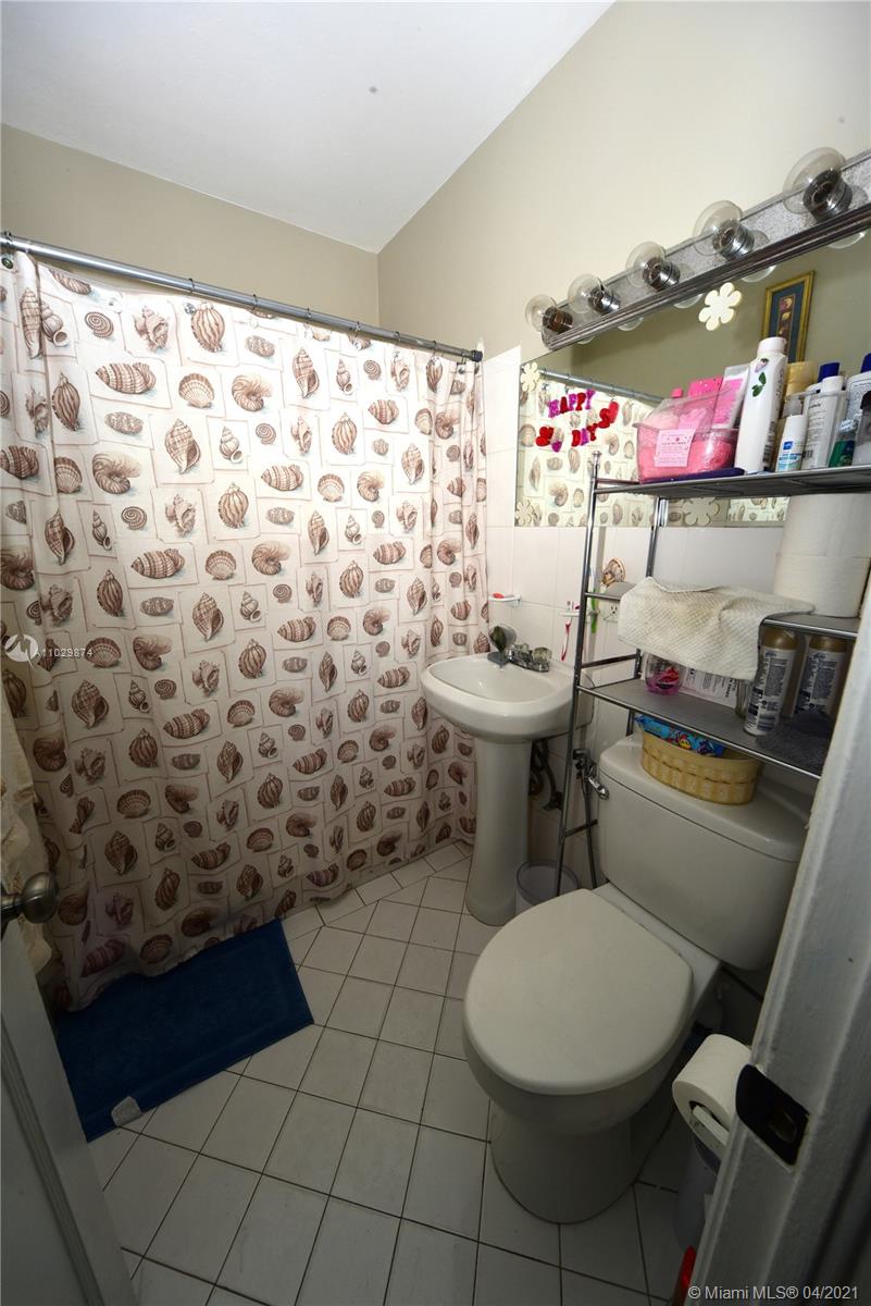 See details / 2666 sq. ft. $ 2021-04-19 0 Photo