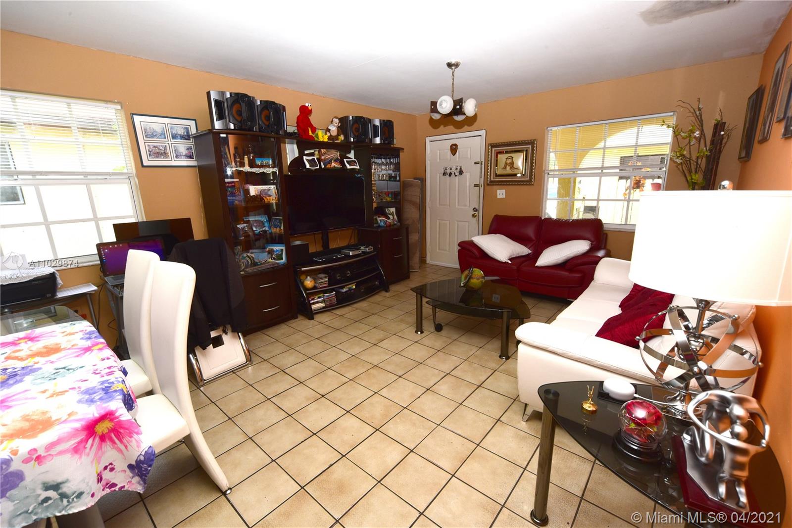 See details / 2666 sq. ft. $ 2021-04-19 0 Photo