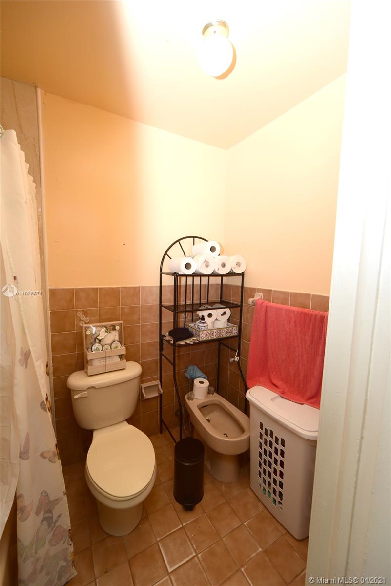 See details / 2666 sq. ft. $ 2021-04-19 0 Photo