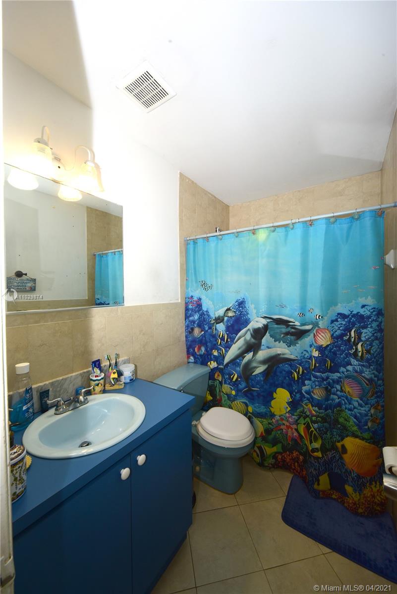 See details / 2666 sq. ft. $ 2021-04-19 0 Photo