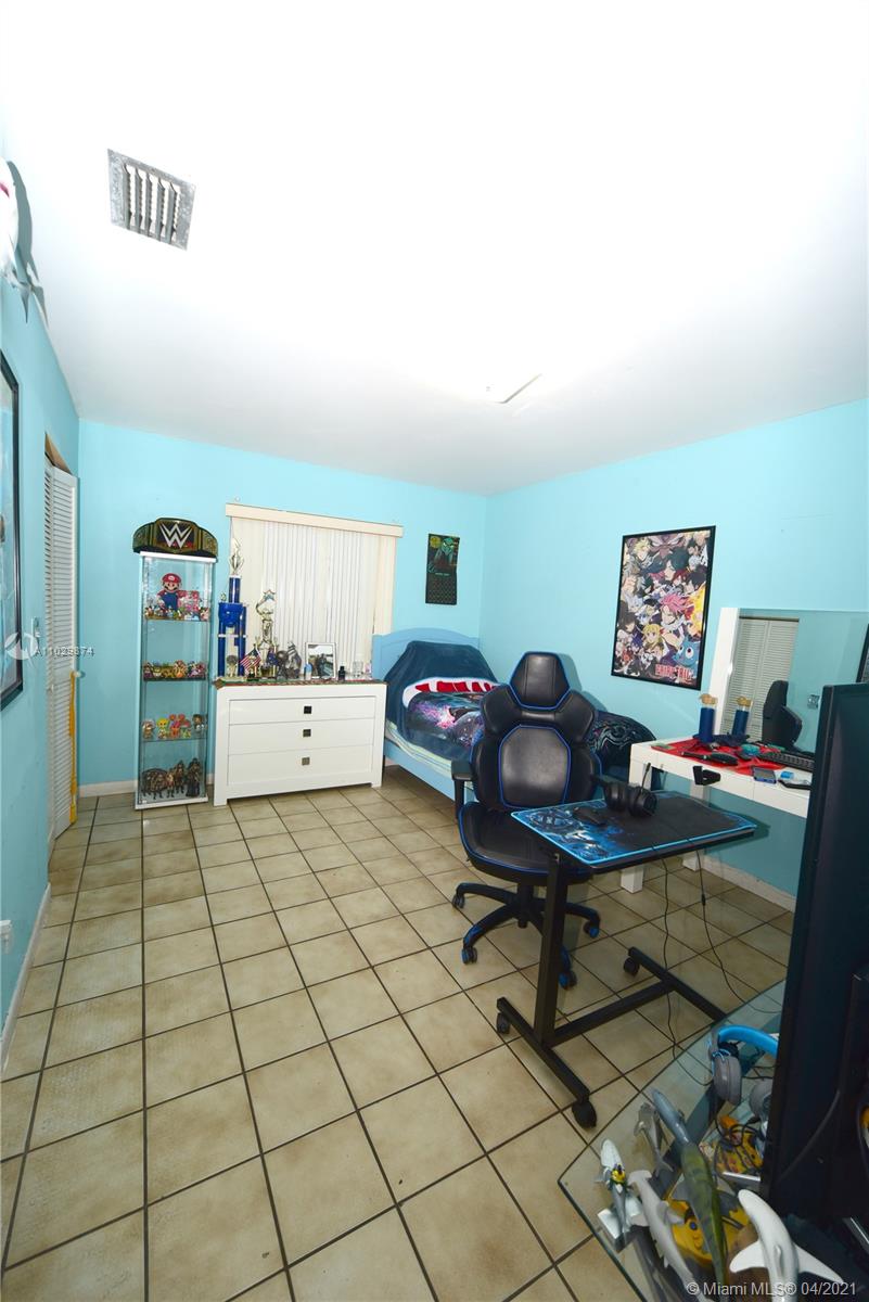 See details / 2666 sq. ft. $ 2021-04-19 0 Photo