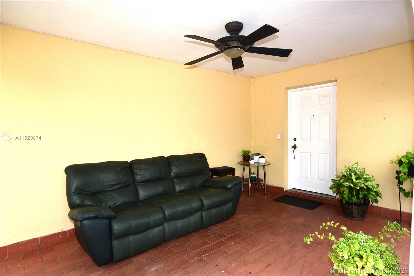 See details / 2666 sq. ft. $ 2021-04-19 0 Photo