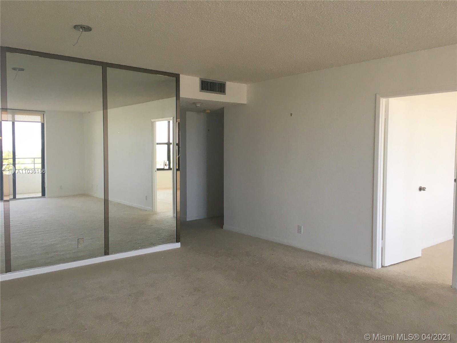 Photo of 2500 Parkview Dr #1108, Hallandale Beach, Florida, 33009 - Living/Dinning Room