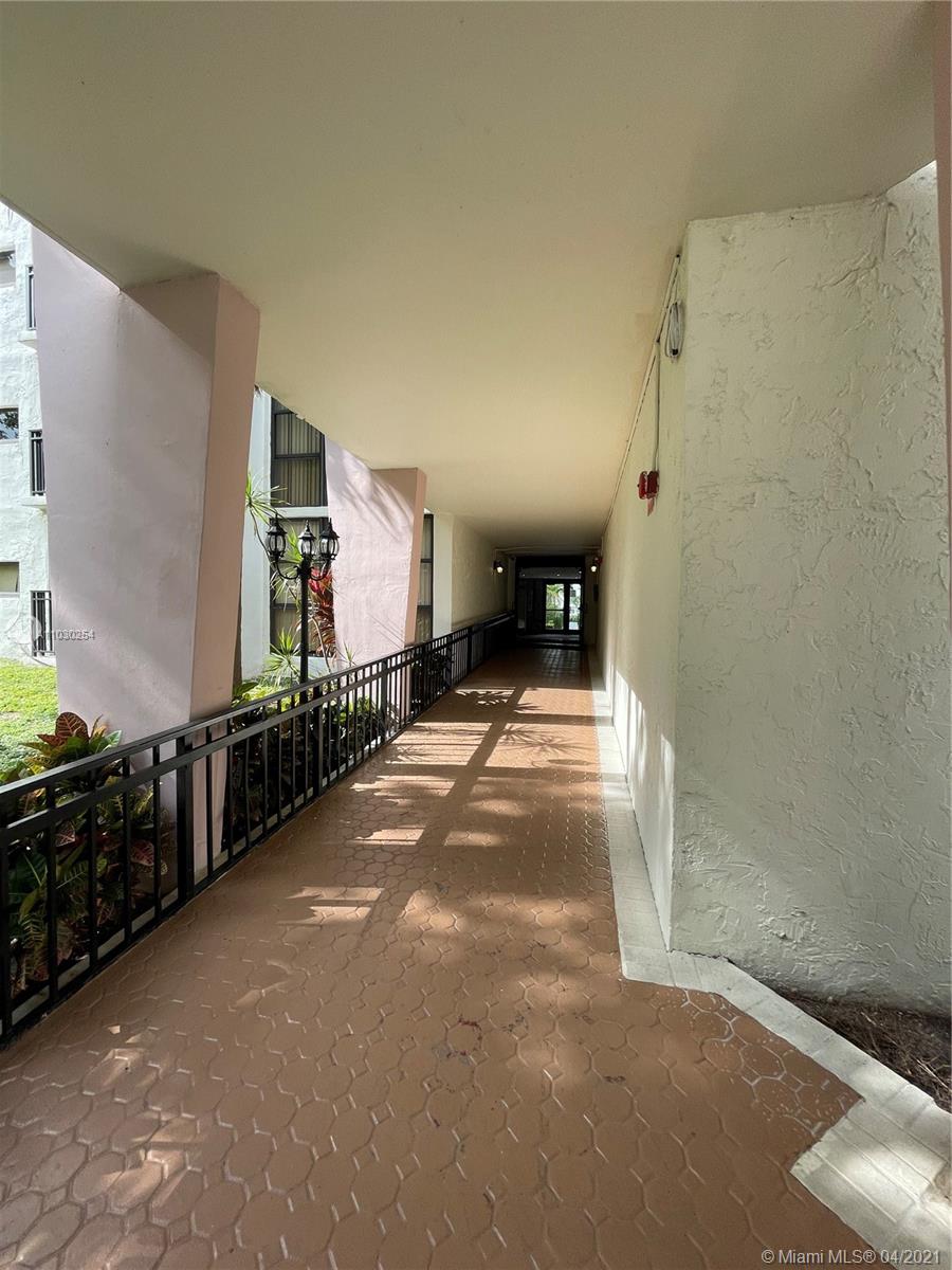Photo of 16919 Bay Rd #301, Sunny Isles Beach, Florida, 33160 -
