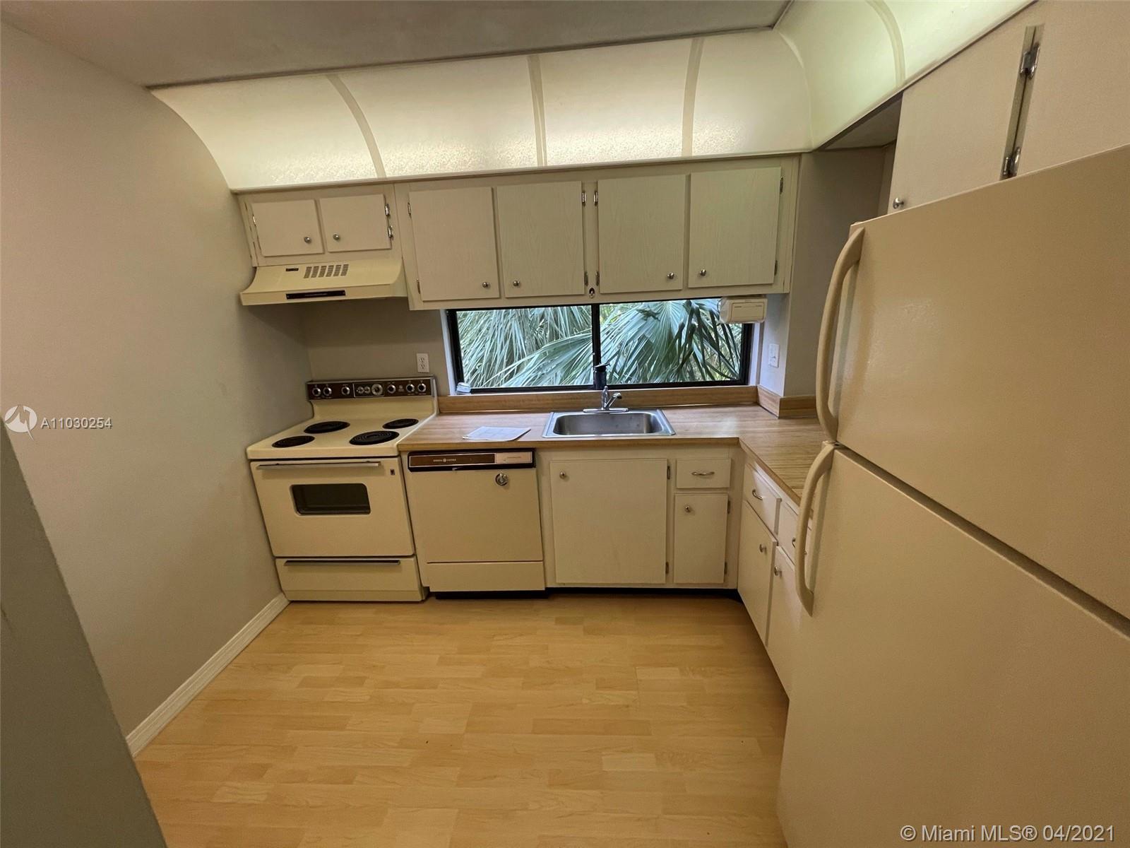Photo of 16919 Bay Rd #301, Sunny Isles Beach, Florida, 33160 -