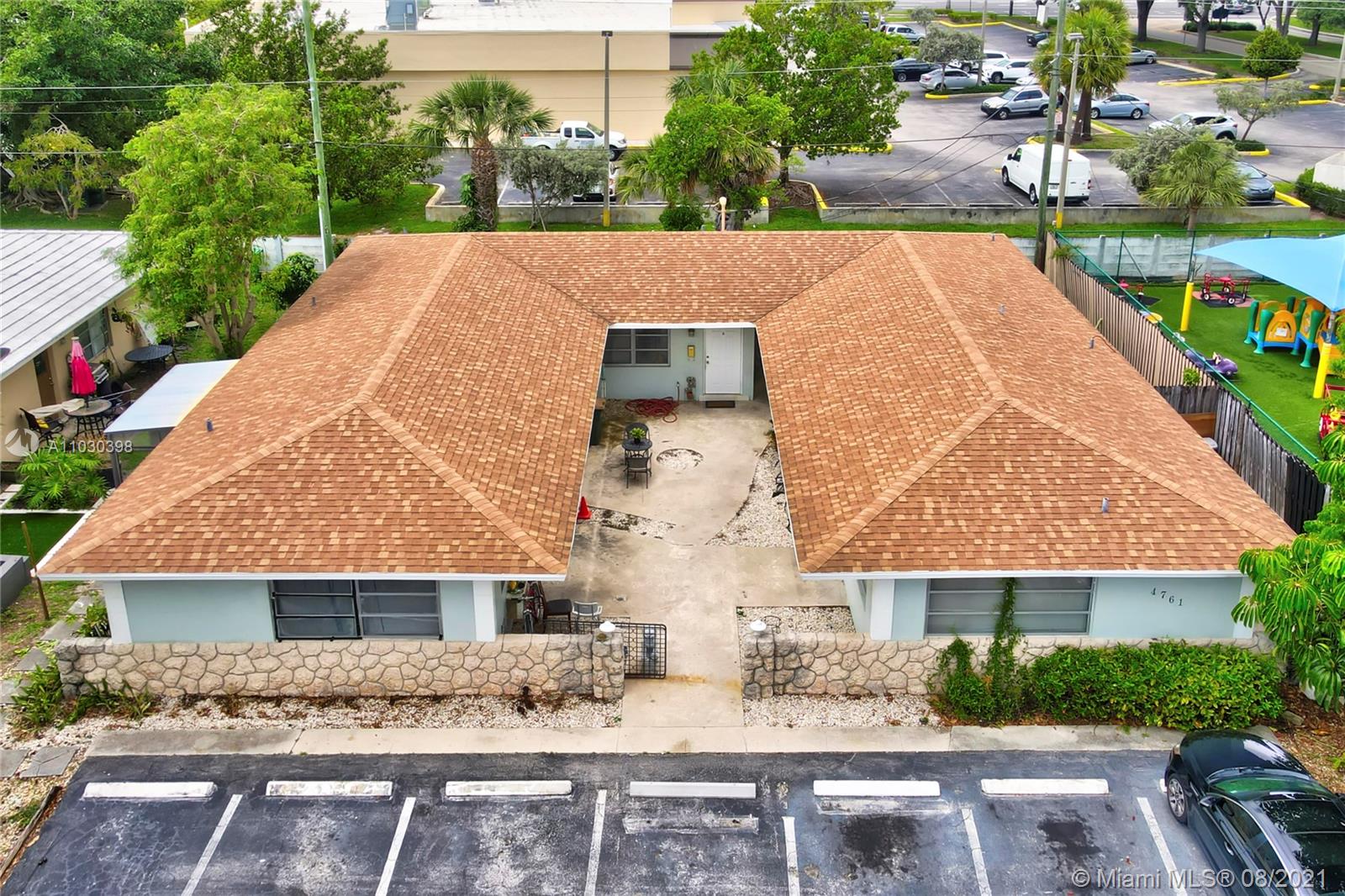 See details / 2760 sq. ft. $ 2021-04-20 0 Photo
