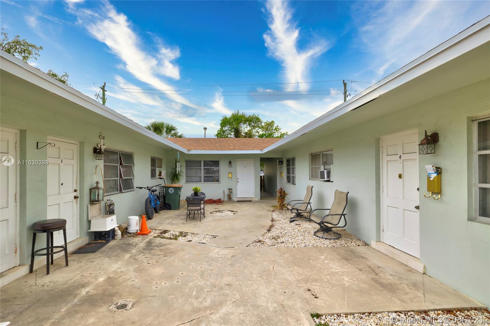 See details / 2760 sq. ft. $ 2021-04-20 0 Photo