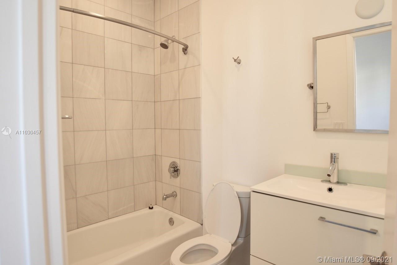 See details / 5082 sq. ft. $ 2021-04-20 0 Photo