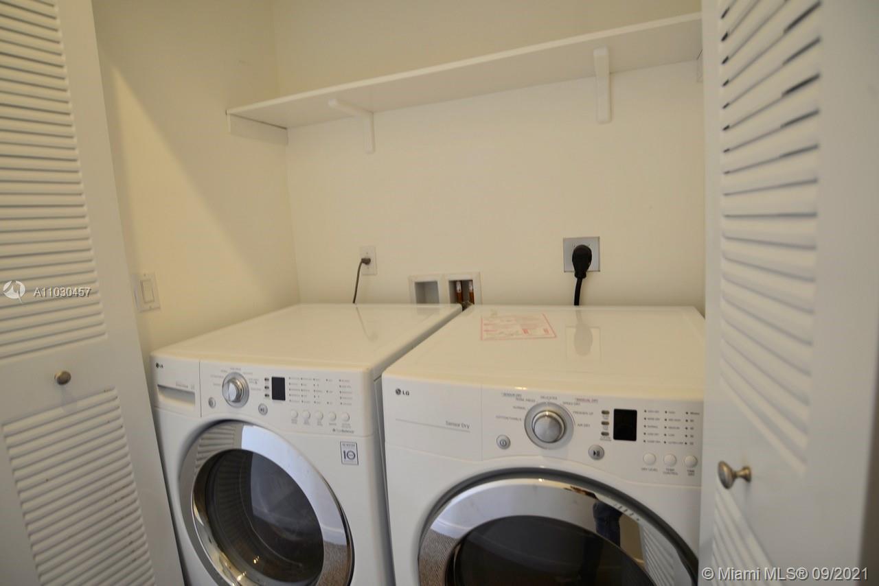 See details / 5082 sq. ft. $ 2021-04-20 0 Photo