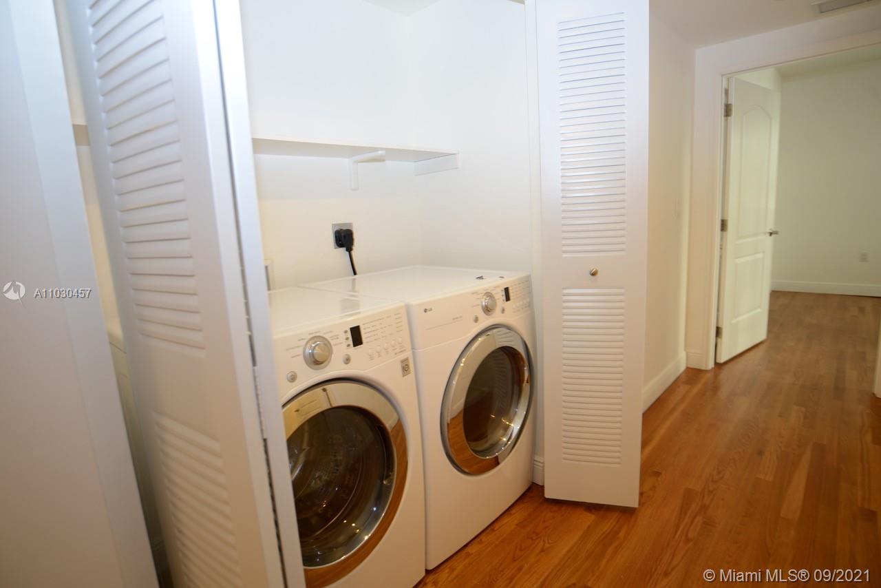 See details / 5082 sq. ft. $ 2021-04-20 0 Photo
