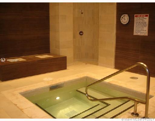 Ver detalles 4107 3 / 3 1571 sq. ft. $ 2021-05-28 0 foto