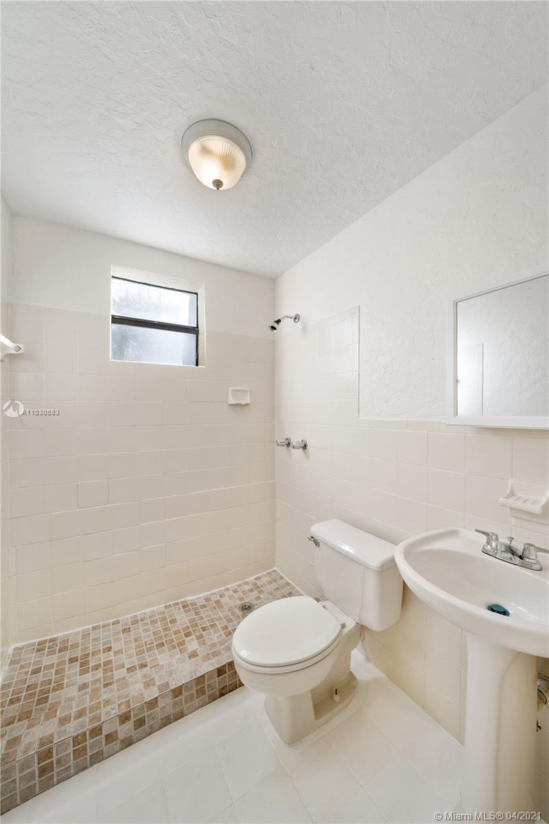 See details / 1813 sq. ft. $ 2021-04-20 0 Photo