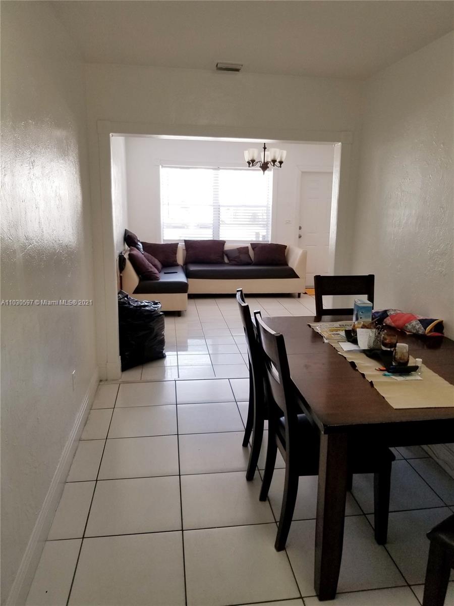 See details / 1560 sq. ft. $ 2021-05-04 0 Photo