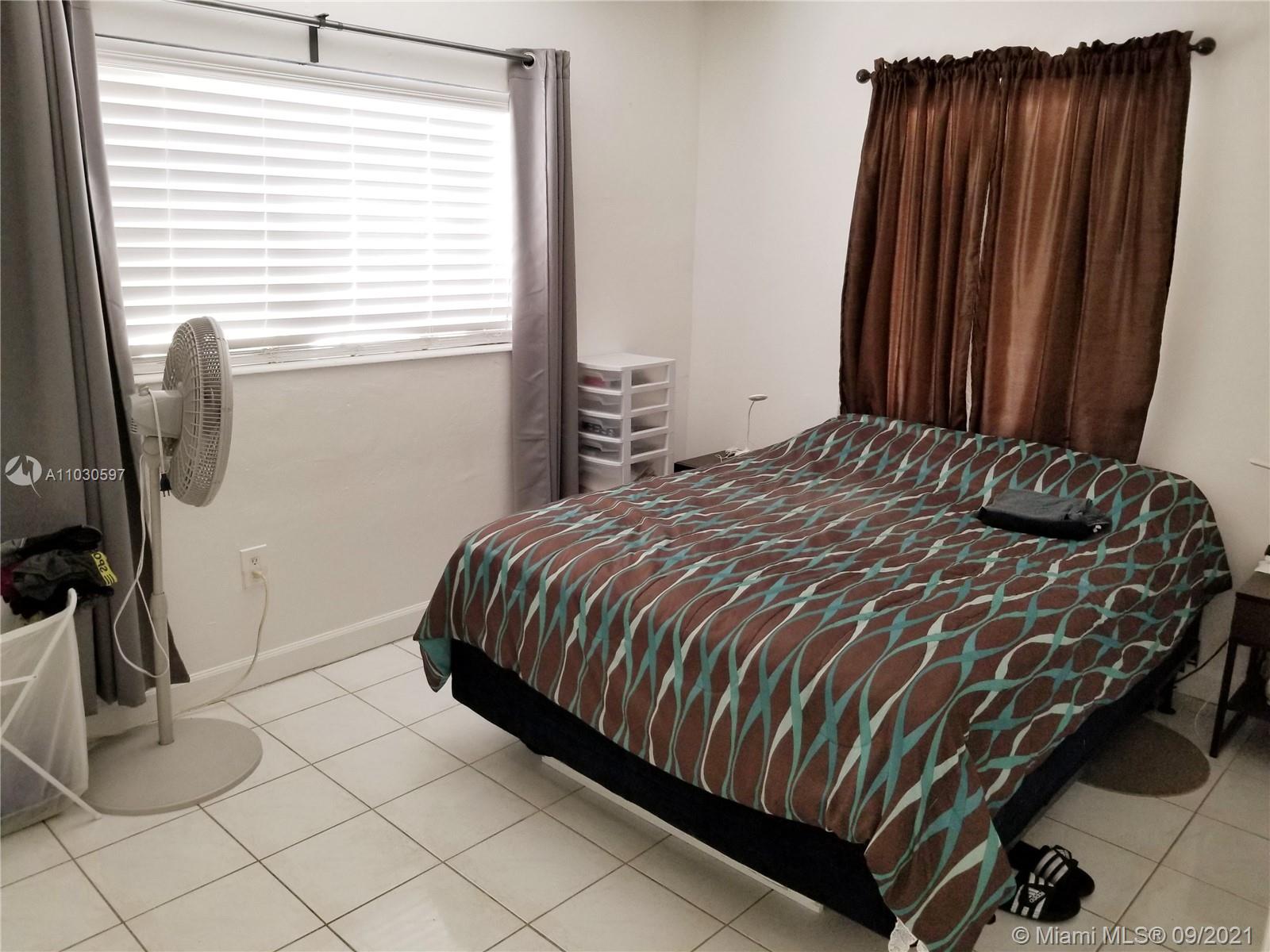 See details / 1560 sq. ft. $ 2021-05-04 0 Photo