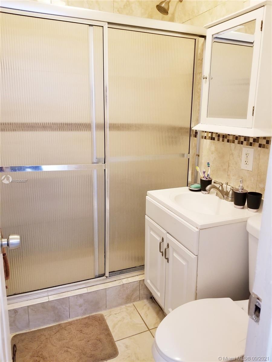 See details / 1560 sq. ft. $ 2021-05-04 0 Photo