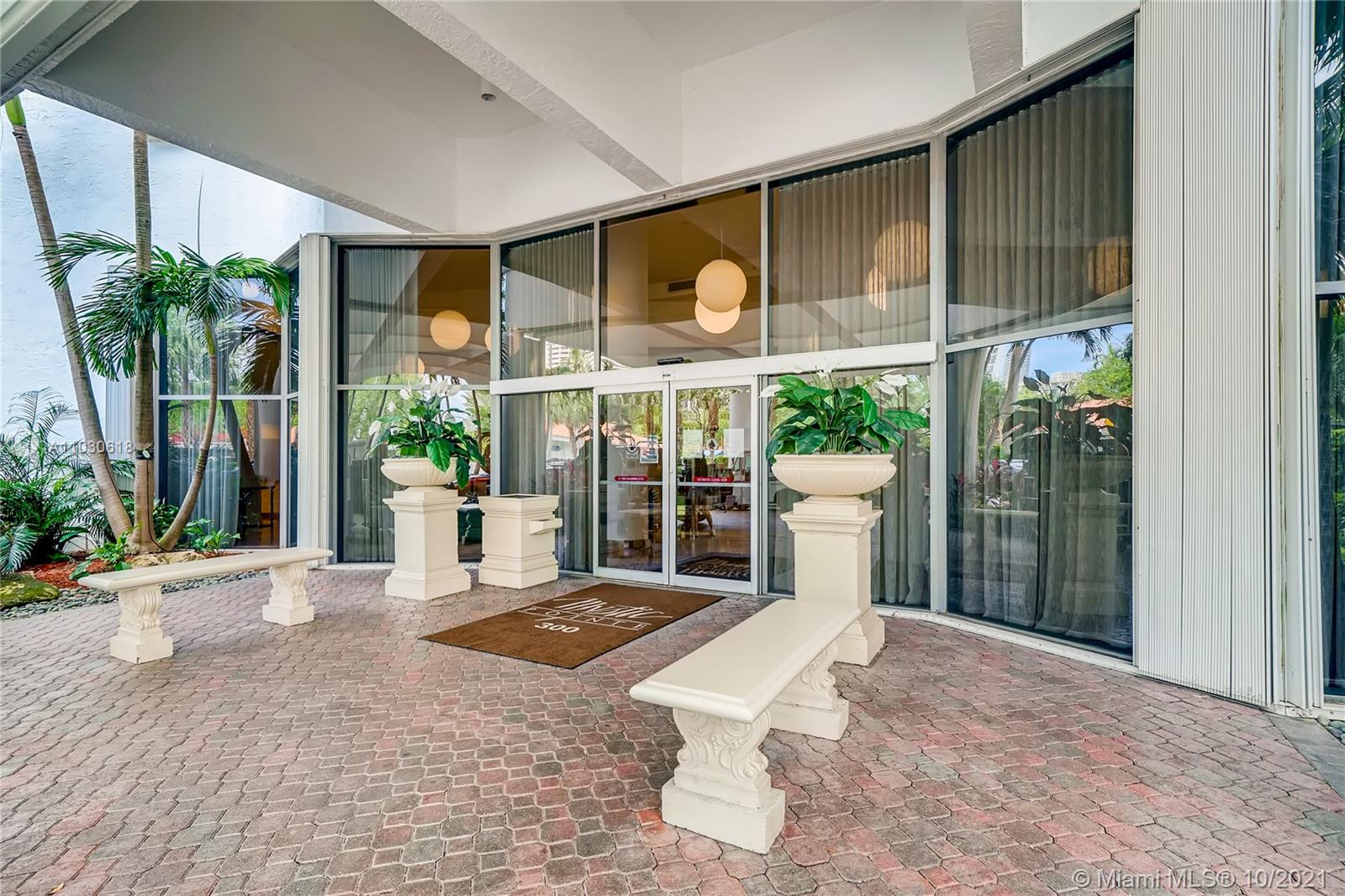 Photo of 3600 Mystic Pointe Dr #1215, Aventura, Florida, 33180 -