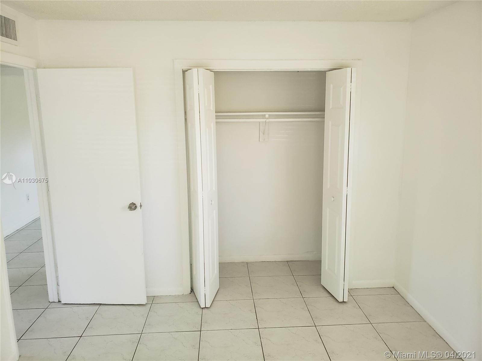 See details / 1781 sq. ft. $ 2021-04-20 0 Photo