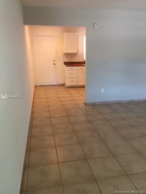 See details / 1781 sq. ft. $ 2021-04-20 0 Photo