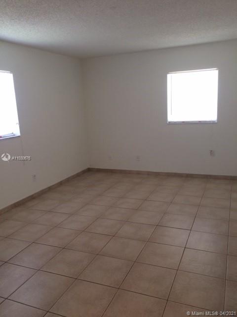 See details / 1781 sq. ft. $ 2021-04-20 0 Photo