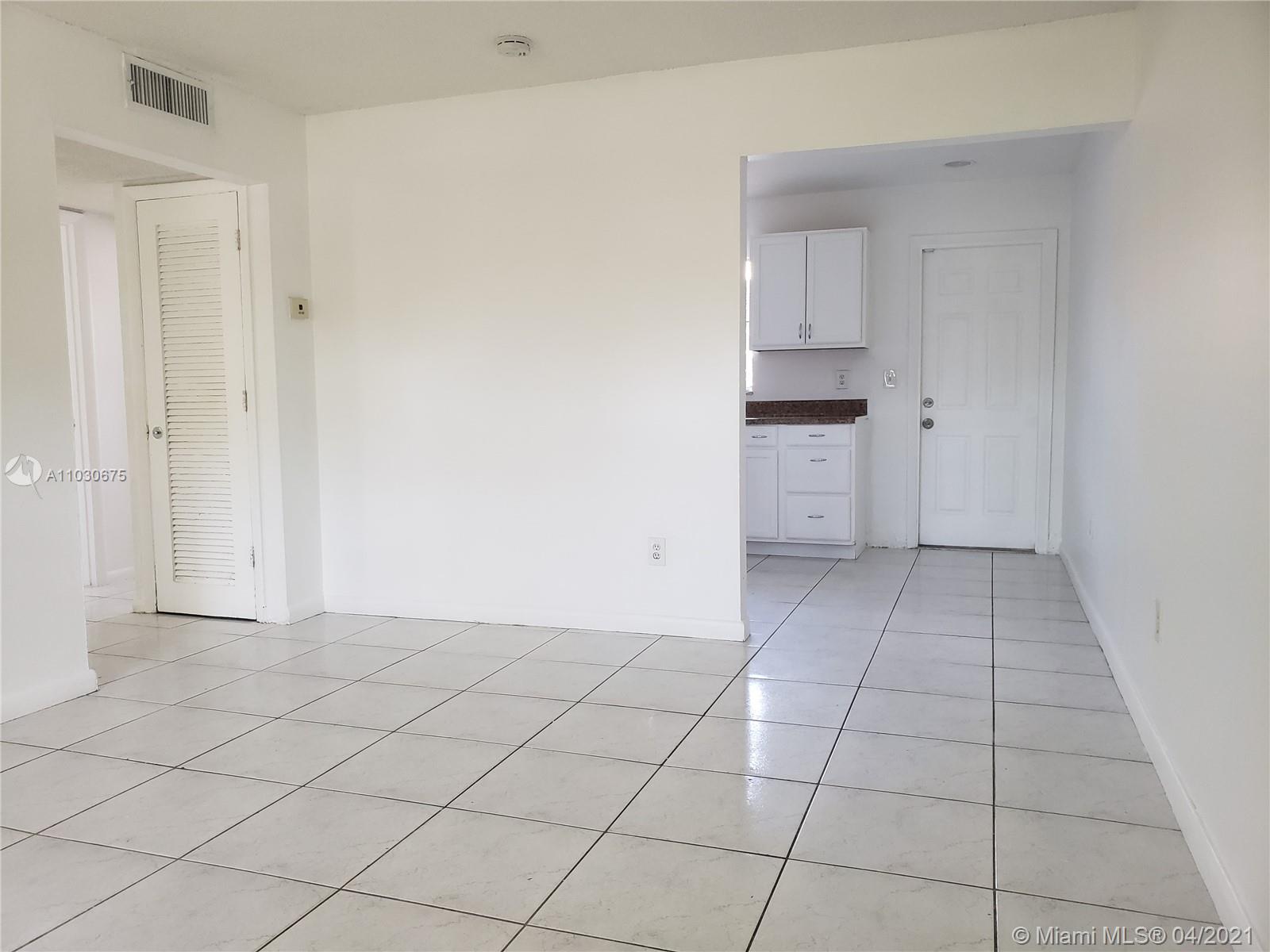 See details / 1781 sq. ft. $ 2021-04-20 0 Photo