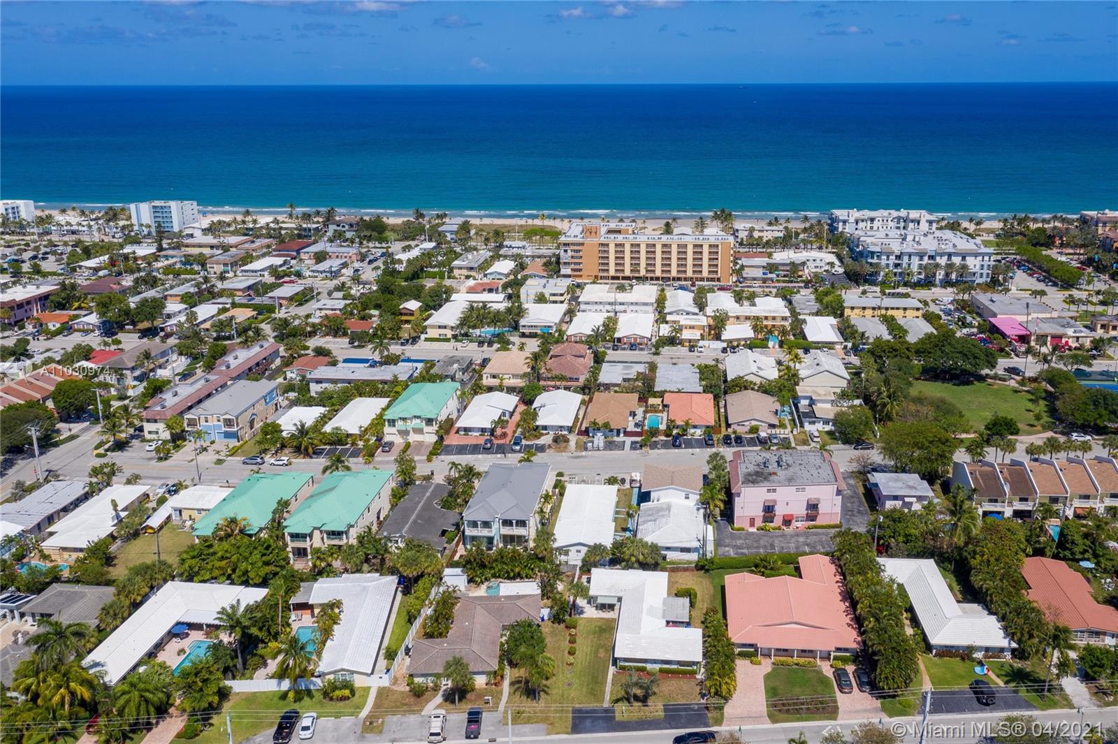 See details / 2421 sq. ft. $ 2021-04-21 0 Photo