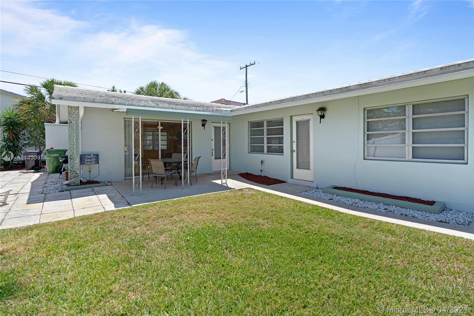 See details / 2421 sq. ft. $ 2021-04-21 0 Photo