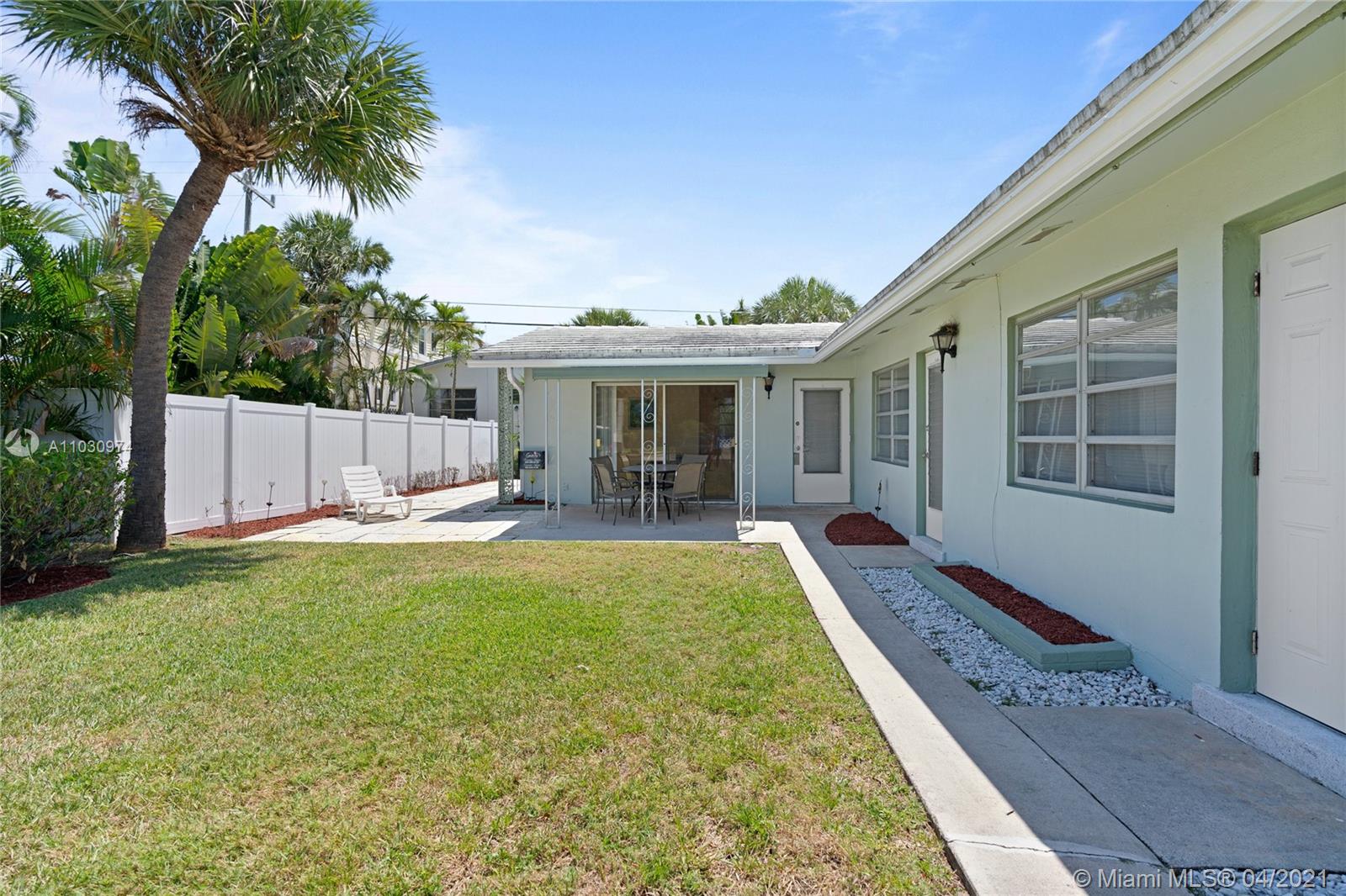 See details / 2421 sq. ft. $ 2021-04-21 0 Photo