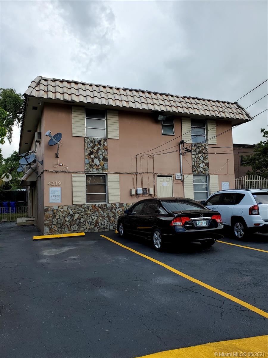 See details / 2986 sq. ft. $ 2021-04-21 0 Photo