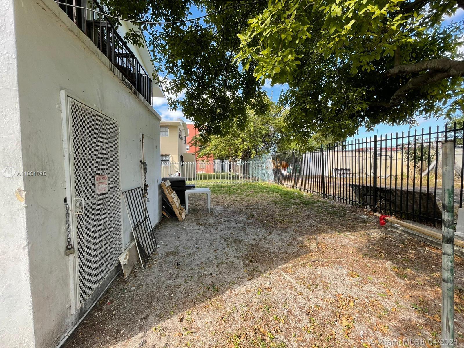 See details / 2781 sq. ft. $ 2021-04-21 0 Photo