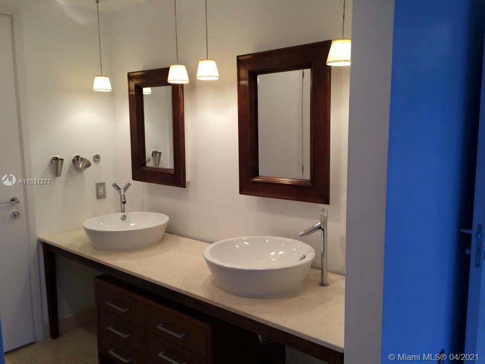 Photo of 450 Alton Rd #1808, Miami Beach, Florida, 33139 -