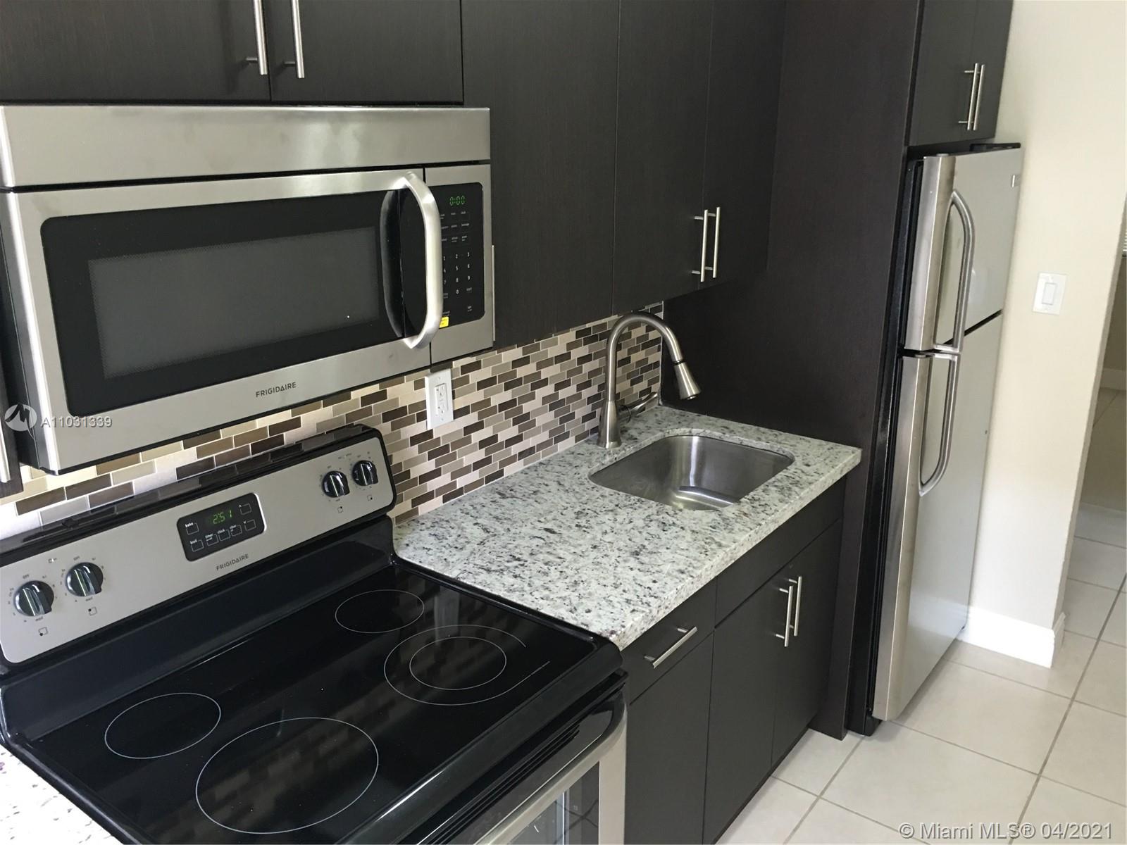 See details / 1897 sq. ft. $ 2021-04-21 0 Photo
