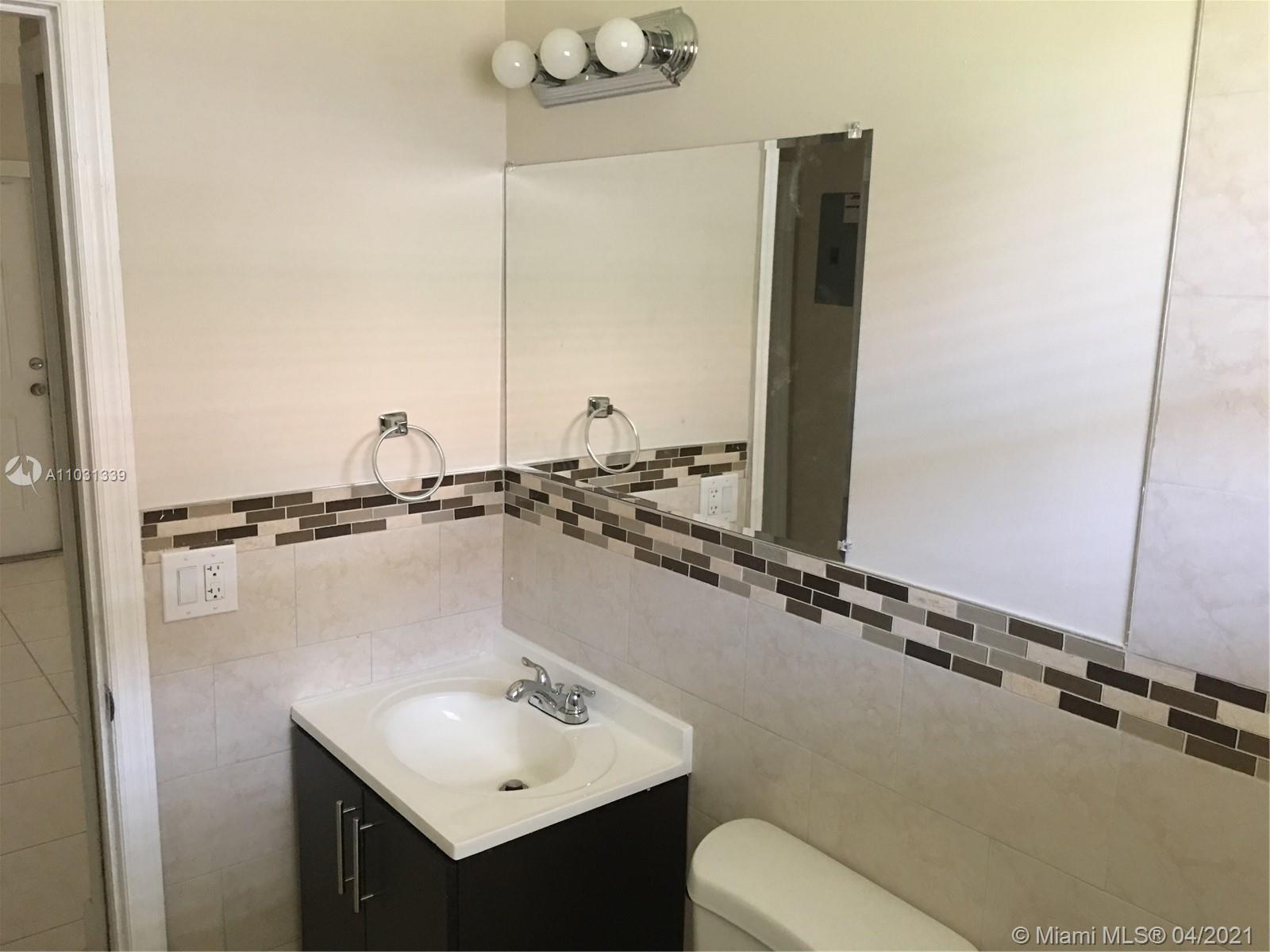 See details / 1897 sq. ft. $ 2021-04-21 0 Photo
