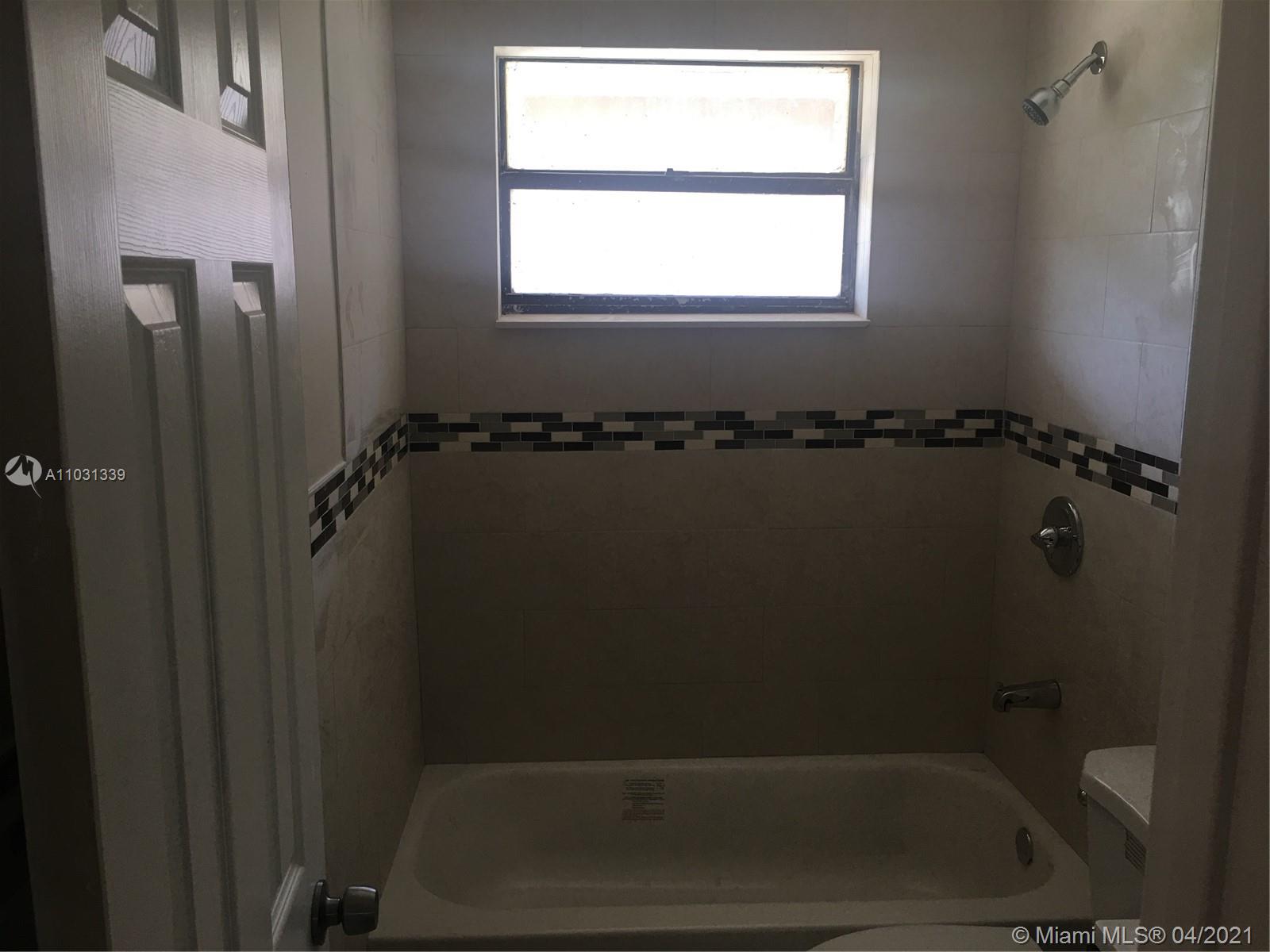 See details / 1897 sq. ft. $ 2021-04-21 0 Photo