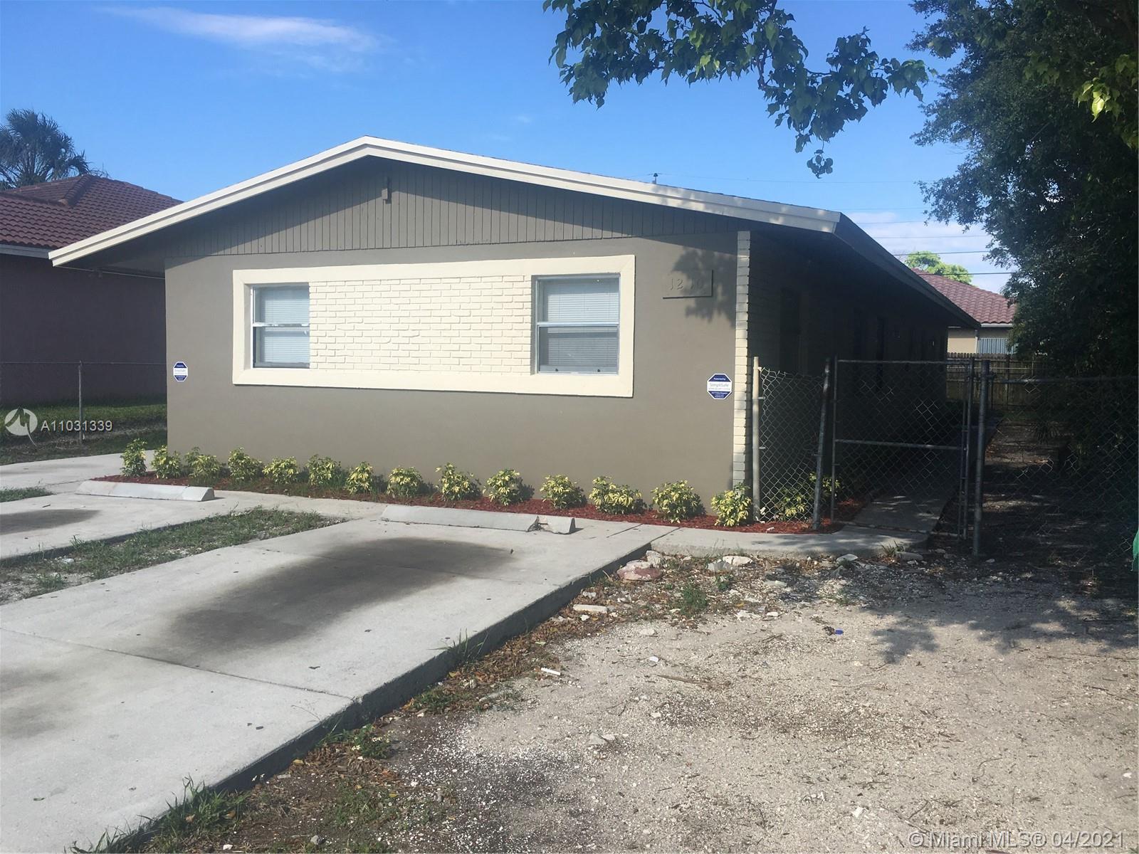 See details / 1897 sq. ft. $ 2021-04-21 0 Photo