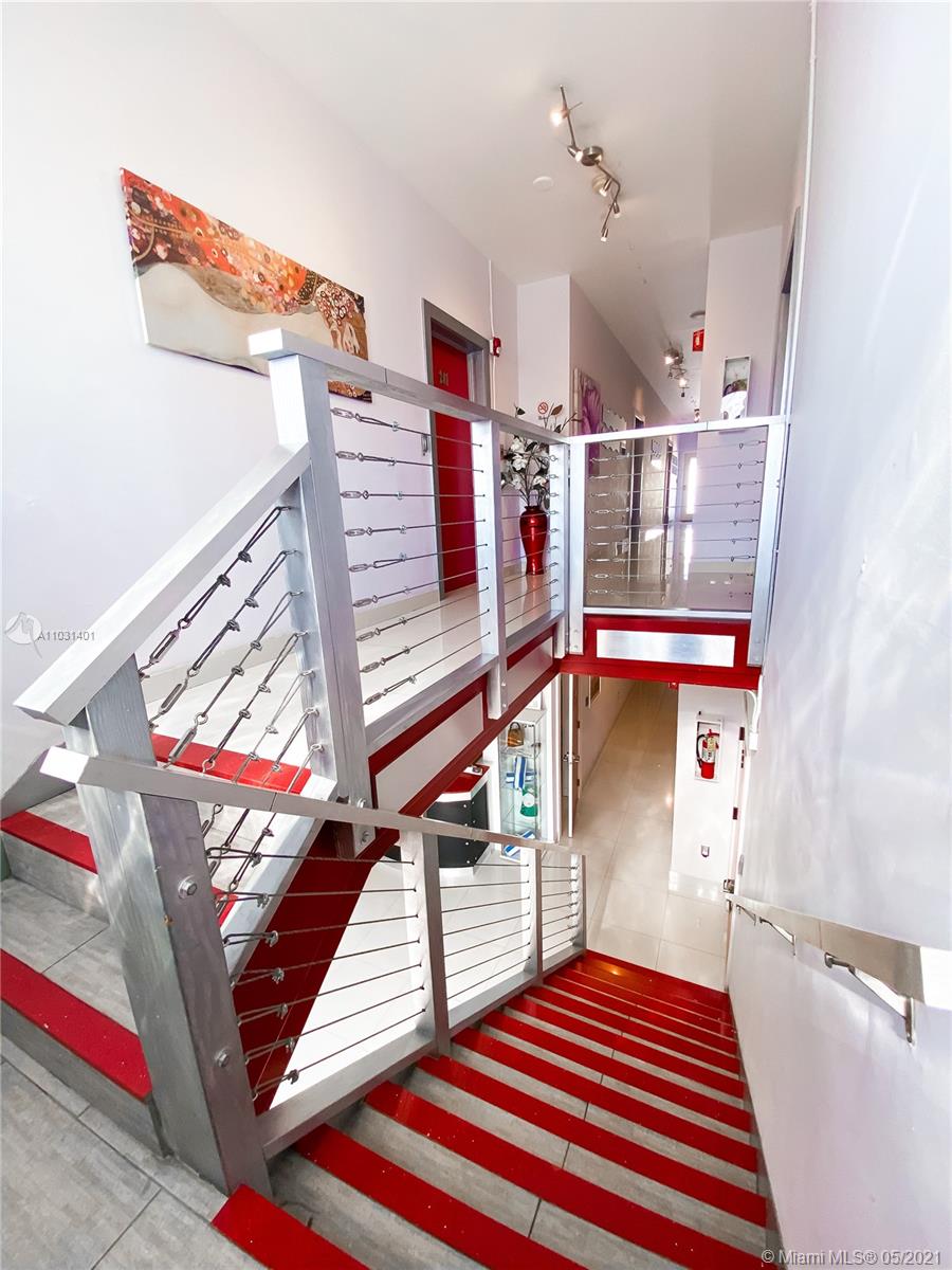 See details / sq. ft. $ 2021-04-21 0 Photo