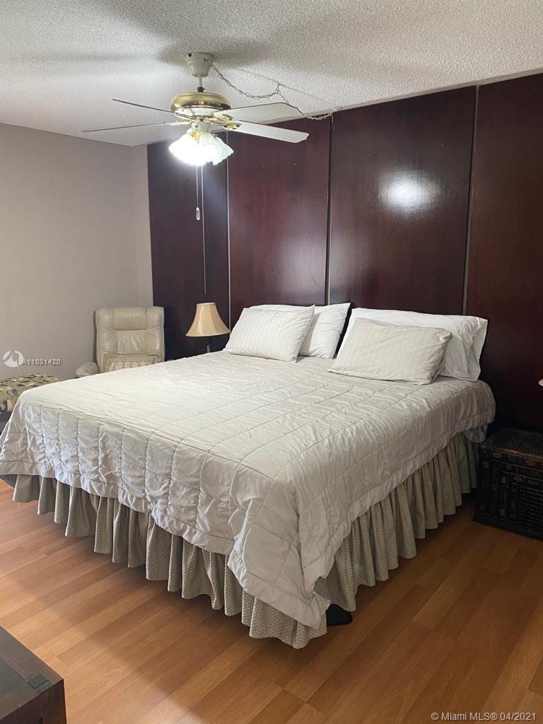 Photo of 20335 Country Club Dr #907, Aventura, Florida, 33180 -