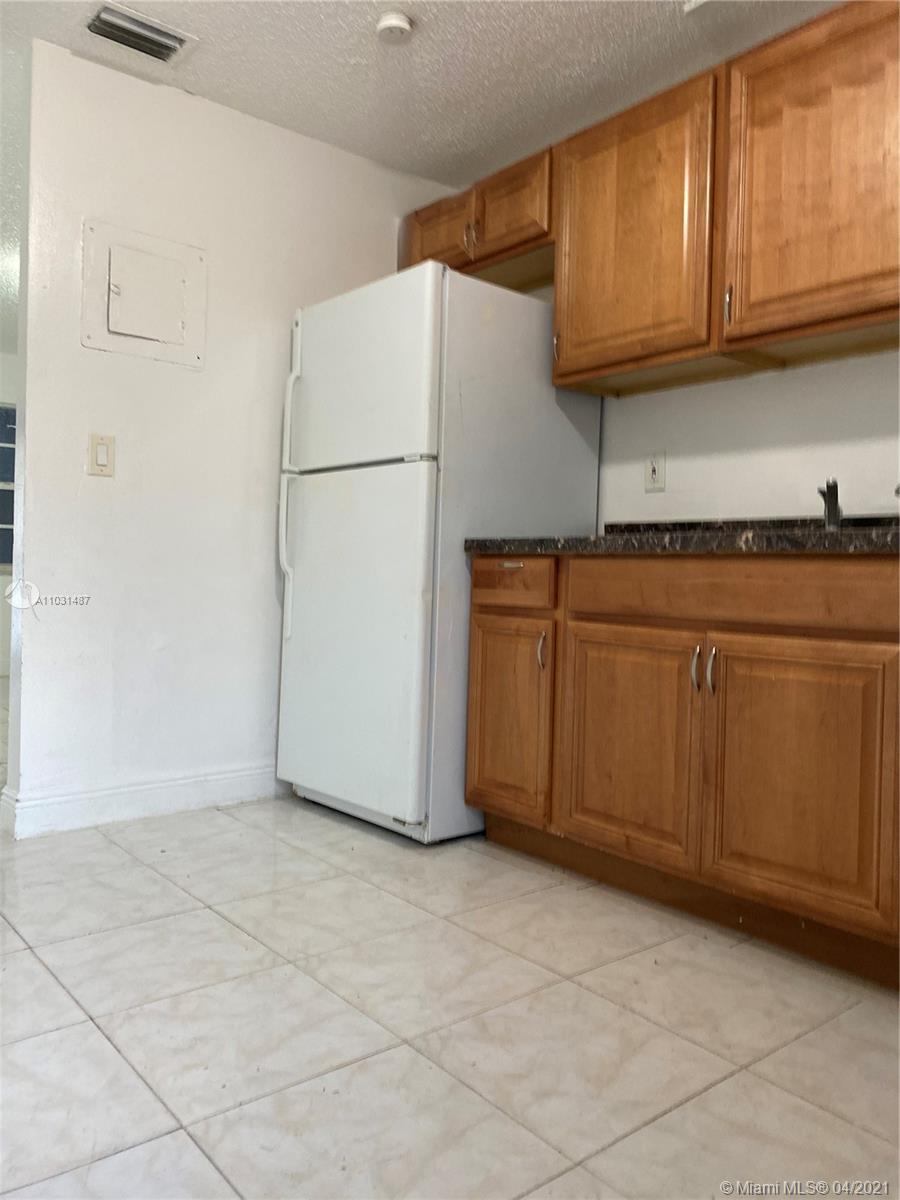 See details / sq. ft. $ 2021-04-22 0 Photo