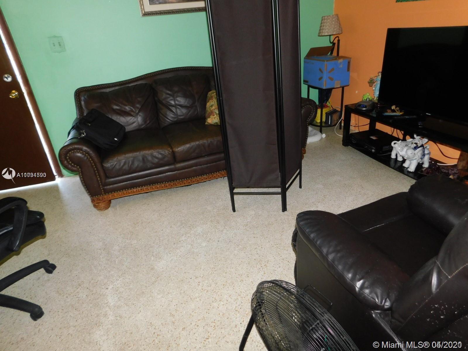 See details / 1640 sq. ft. $ 2021-04-22 0 Photo