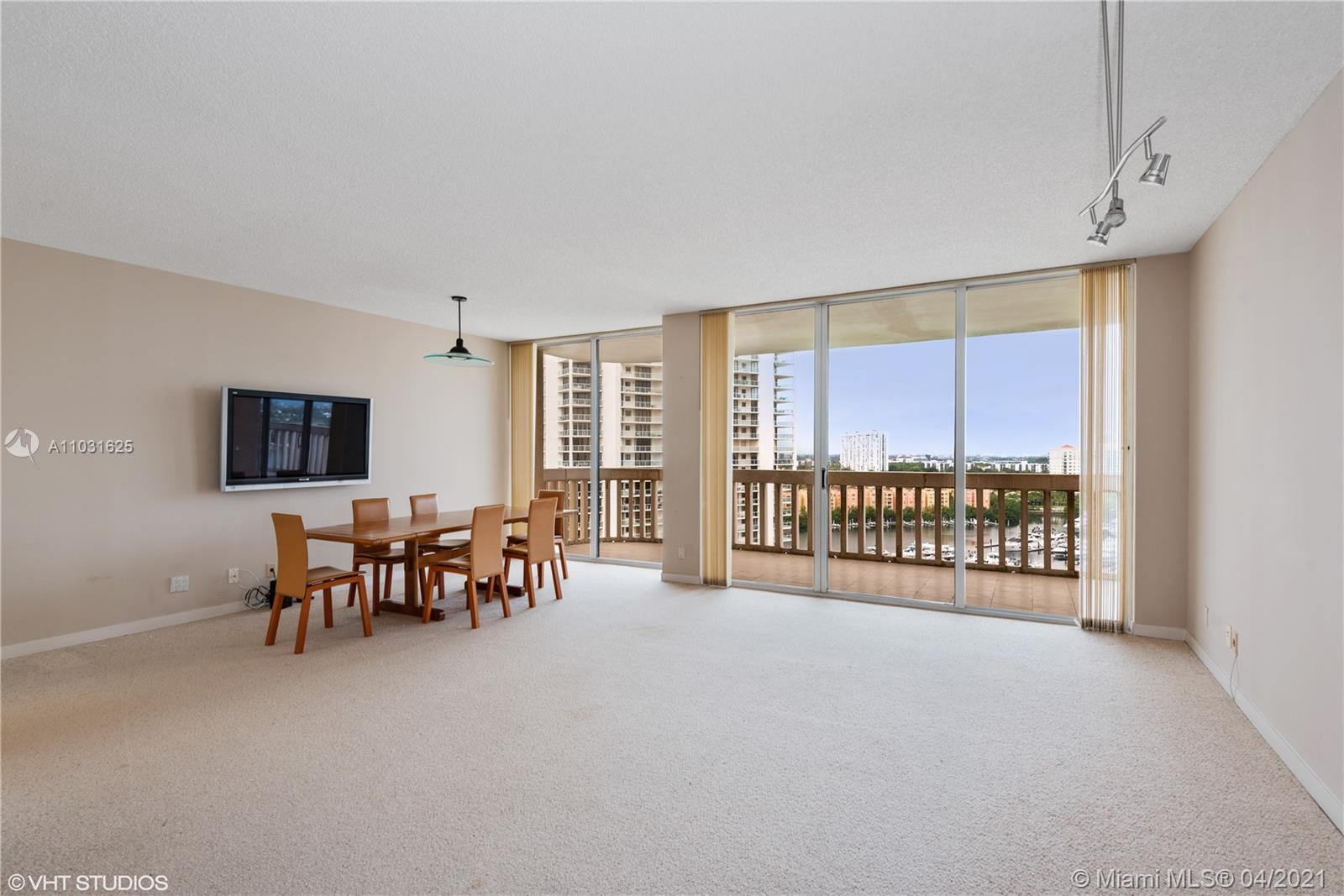 Photo of 19355 Turnberry Way #14C, Aventura, Florida, 33180 -