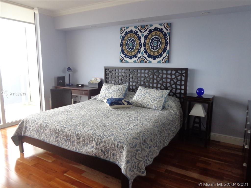 Ver detalles 4910 2 / 2 1337 sq. ft. $ 2021-04-22 0 foto