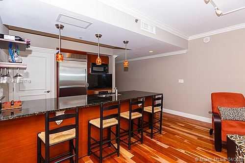 Ver detalles 4910 2 / 2 1337 sq. ft. $ 2021-04-22 0 foto