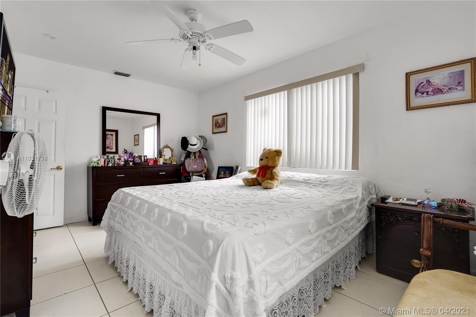 See details / 2210 sq. ft. $ 2021-04-22 0 Photo