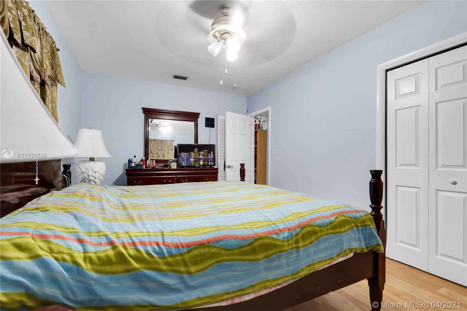 See details / 2210 sq. ft. $ 2021-04-22 0 Photo