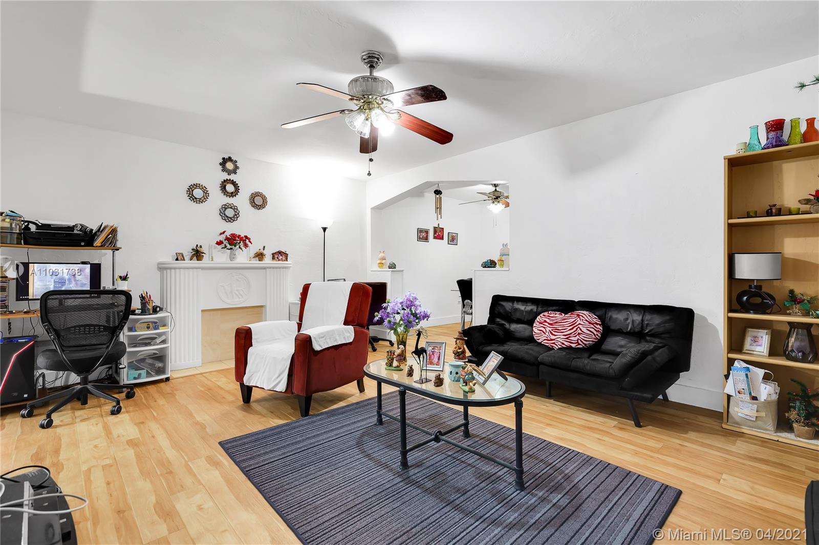 See details / 2210 sq. ft. $ 2021-04-22 0 Photo