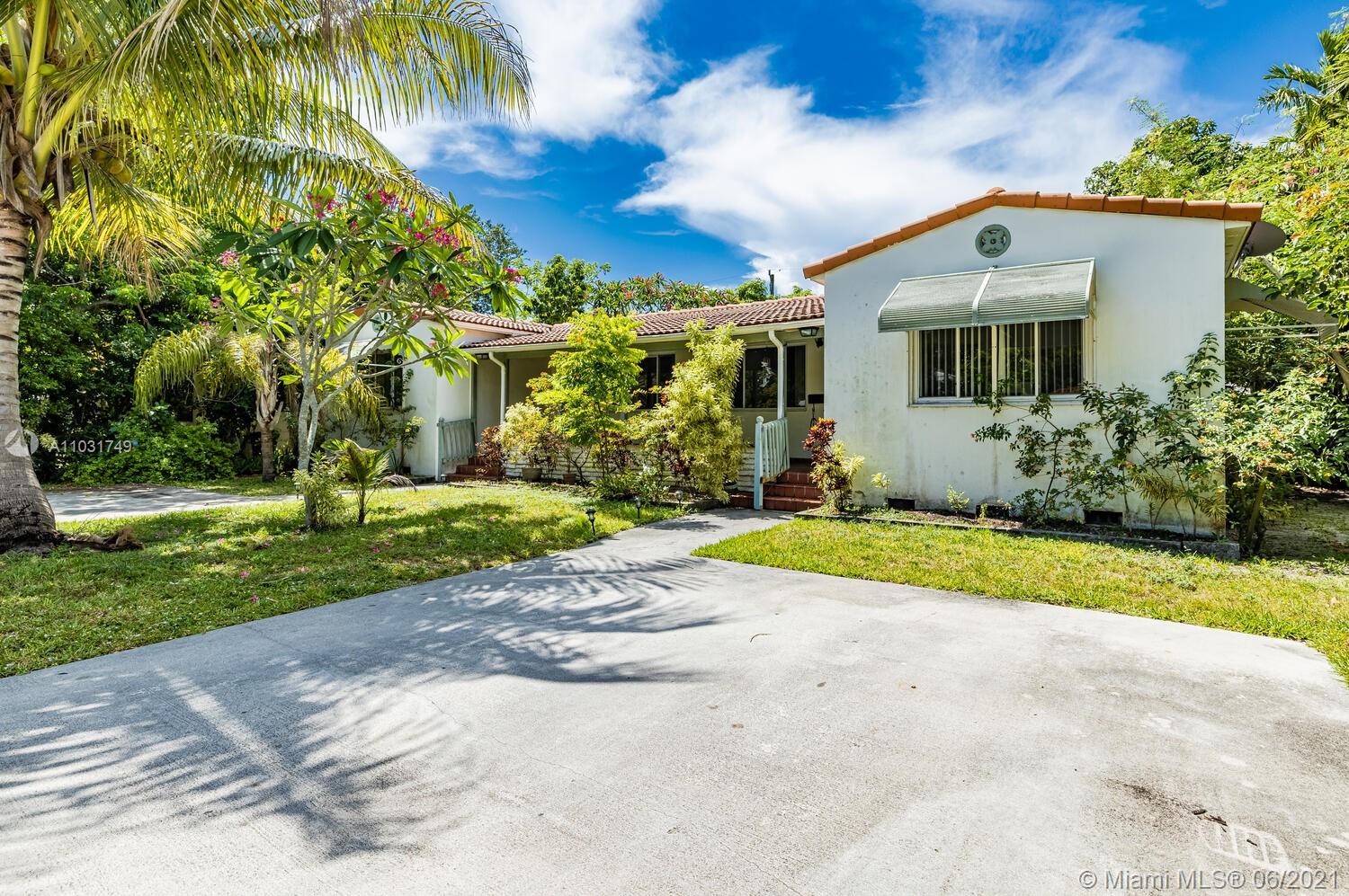 See details / 1930 sq. ft. $ 2021-06-08 0 Photo