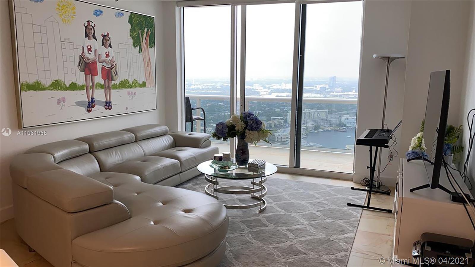 Ver detalles 4407 3 / 3 1470 sq. ft. $ 2021-04-22 0 foto
