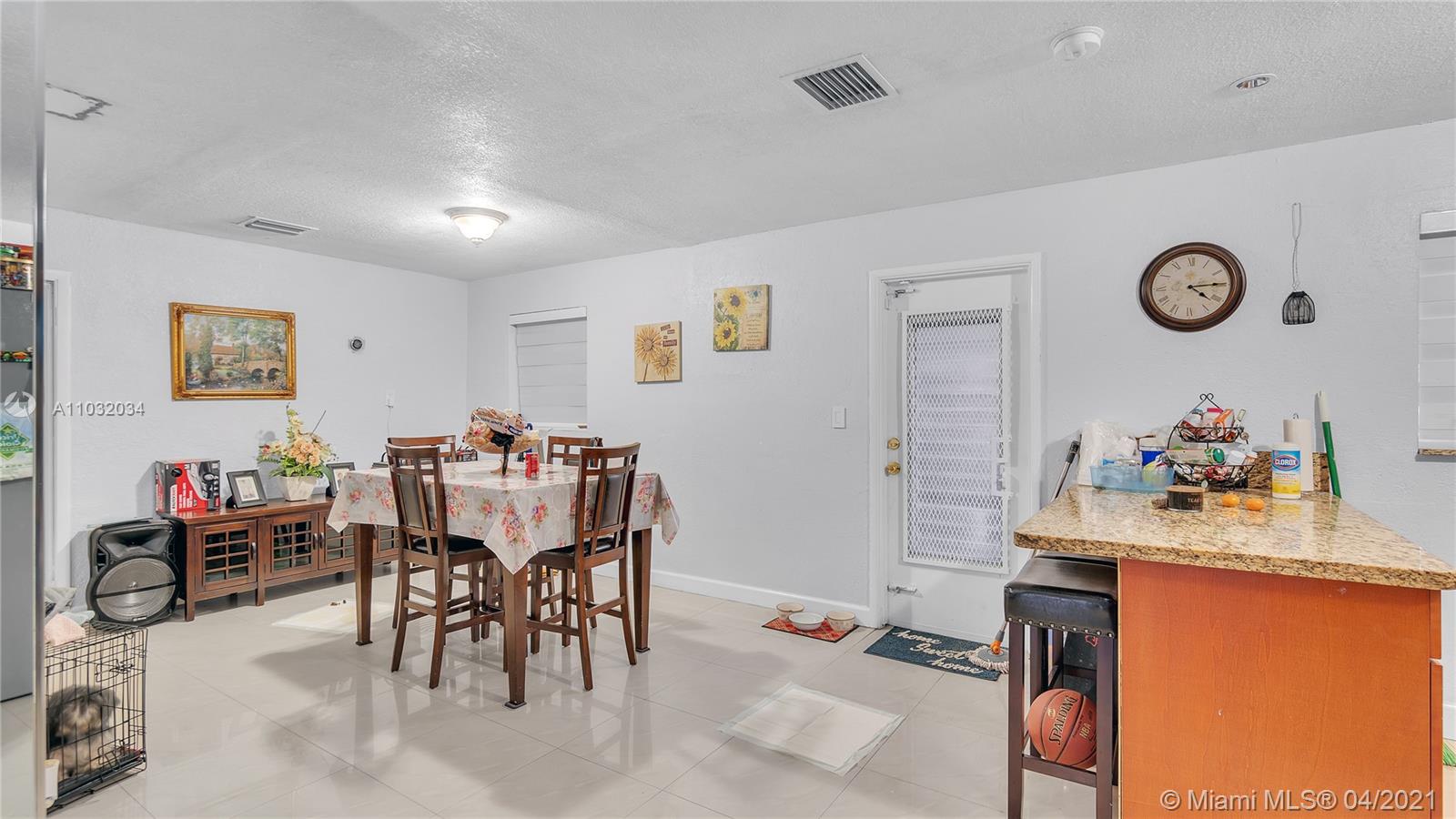 See details / 2016 sq. ft. $ 2021-04-23 0 Photo