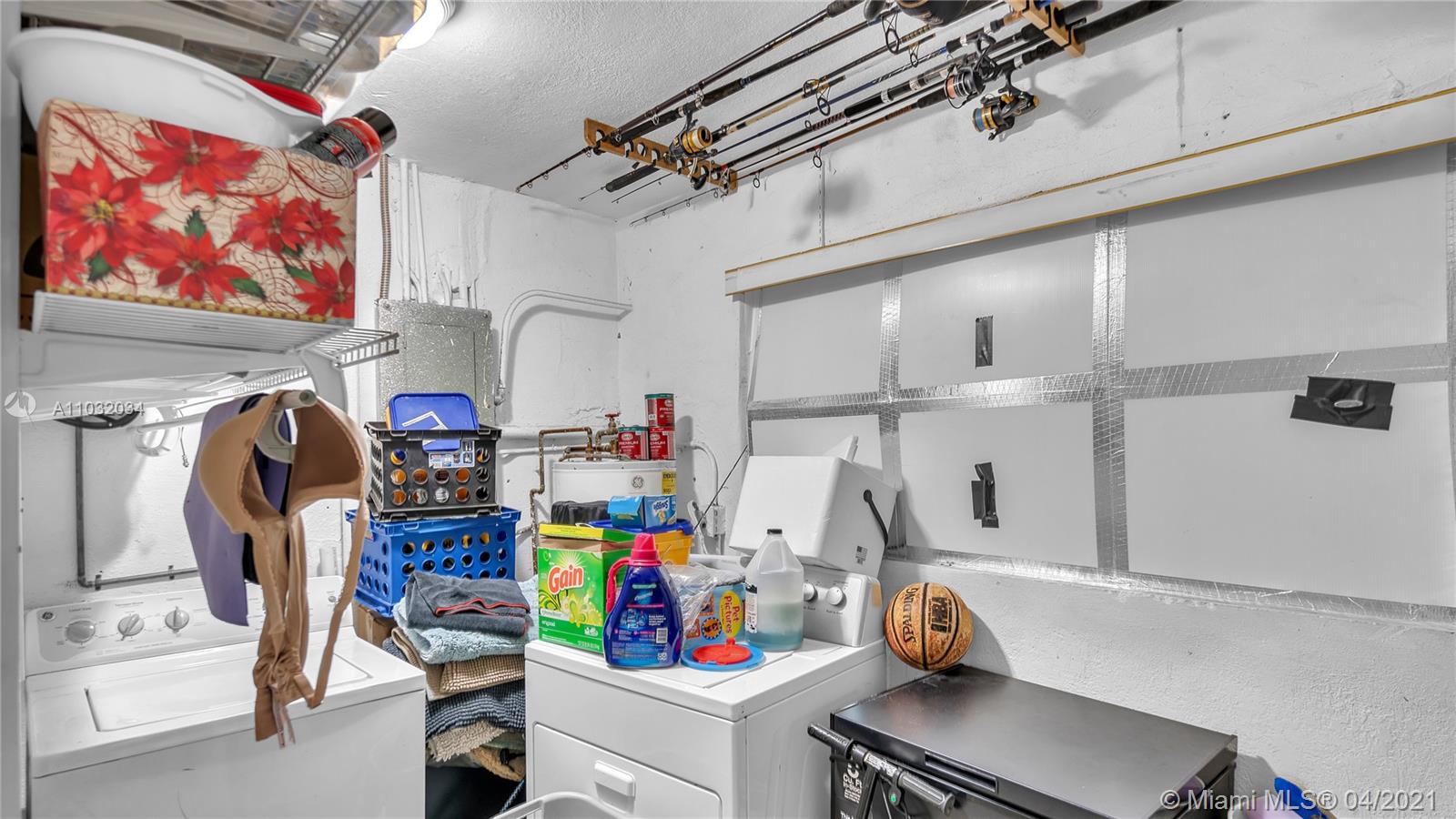 See details / 2016 sq. ft. $ 2021-04-23 0 Photo